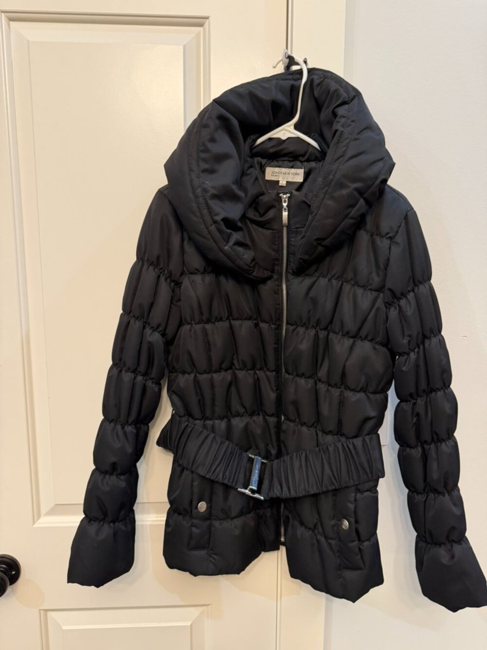 Jones New York Sport Black Belted Puffer Jacket | Size Large | Oversized Collar
